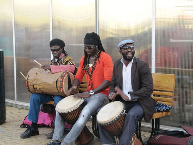 Σενεγαλέζοι μουσικοί του δρόμου